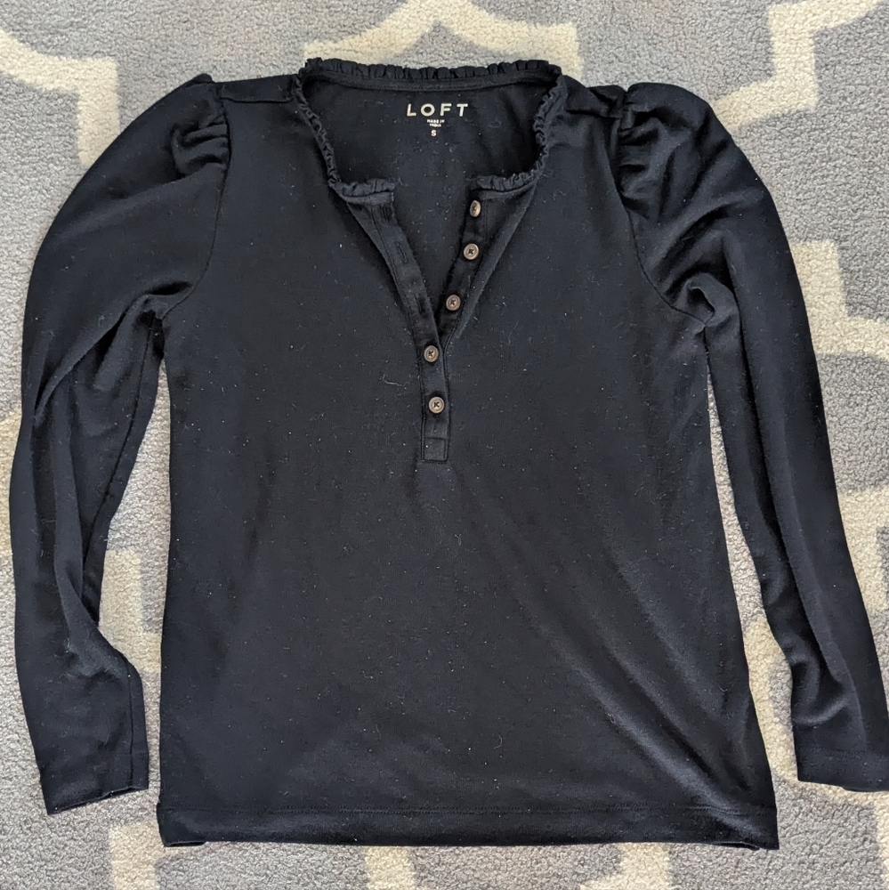LOFT Women's Black Long Sleeve Top